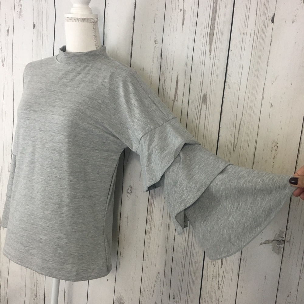 Thyme & Honey Women’s top sizes M